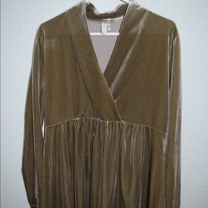 Sahalie Velvet Tunic